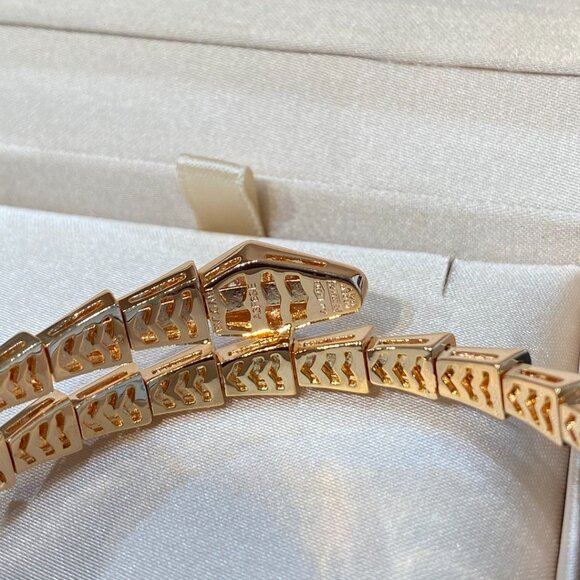 Bulgari inlaid decoration diamond bracelet - Picture 6 of 9